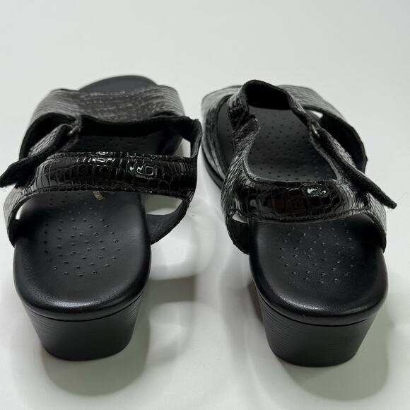 SAS Womens Suntimer Sandals Sz 9 M Black Crocodile Print Leather Hook/Loop USA - Picture 3 of 10